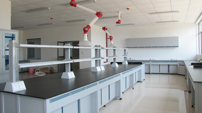 湖南省藥監所在長海現代采購實驗室家具